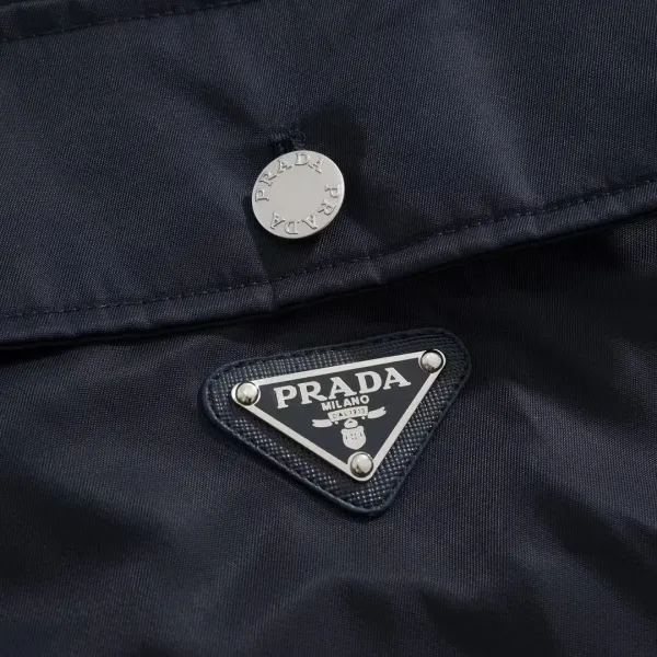 【PRADA】プラダ ジャケット着ご好評に付き再入荷!240927 【PRADA】プラダ ジャケット着ご好評に付き再入荷!240927