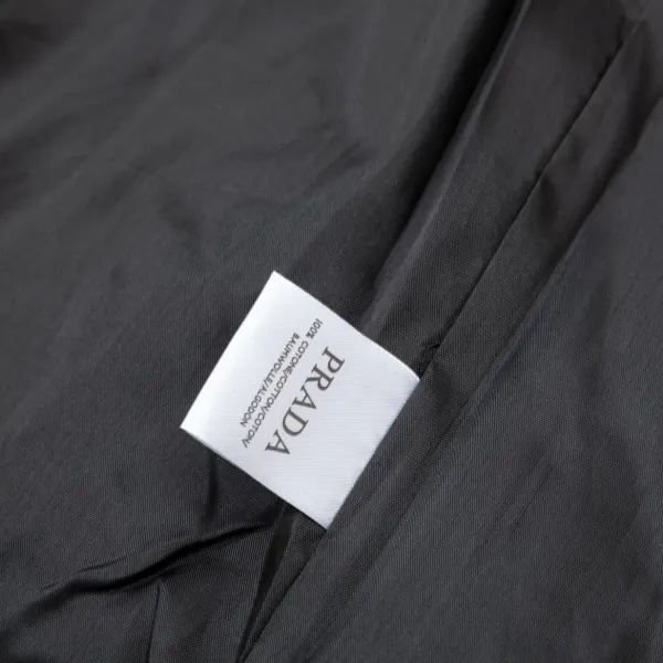 【PRADA】プラダ  ジャケット着ご好評に付き再入荷！240923