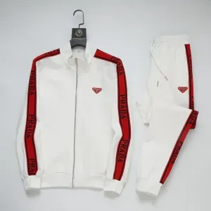 【Prada】( プラダ ) スーツ【即日出荷】ご好評に付き再入荷!240915 【Prada】( プラダ ) スーツ【即日出荷】ご好評に付き再入荷!240915