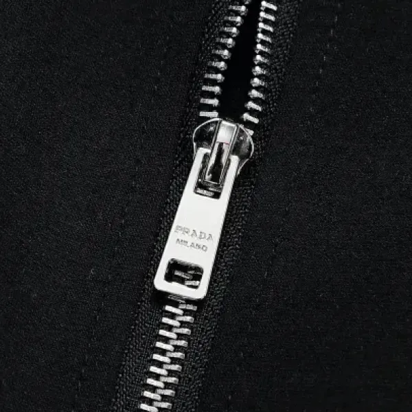【Prada】( プラダ )  スーツ【即日出荷】ご好評に付き再入荷！240915