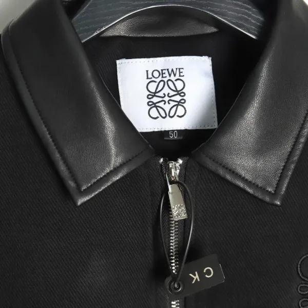 【LOEWE 公式旗艦店】ロエベ ジャケット着 好評に付き再入荷 241224 【LOEWE 公式旗艦店】ロエベ ジャケット着 好評に付き再入荷 241224