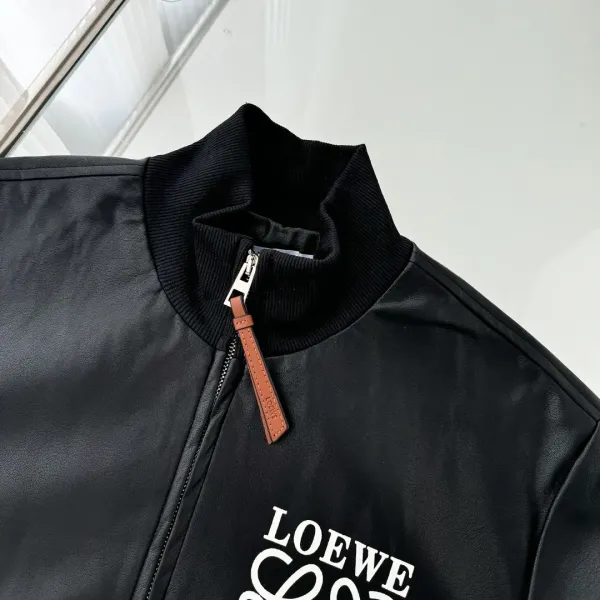 【LOEWE 公式旗艦店】ロエベ ジャケット着 好評に付き再入荷!241224 【LOEWE 公式旗艦店】ロエベ ジャケット着 好評に付き再入荷!241224