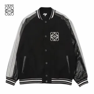 【LOEWE 公式旗艦店】ロエベ ジャケット着 ご好評に付き再入荷!241024 【LOEWE 公式旗艦店】ロエベ ジャケット着 ご好評に付き再入荷!241024