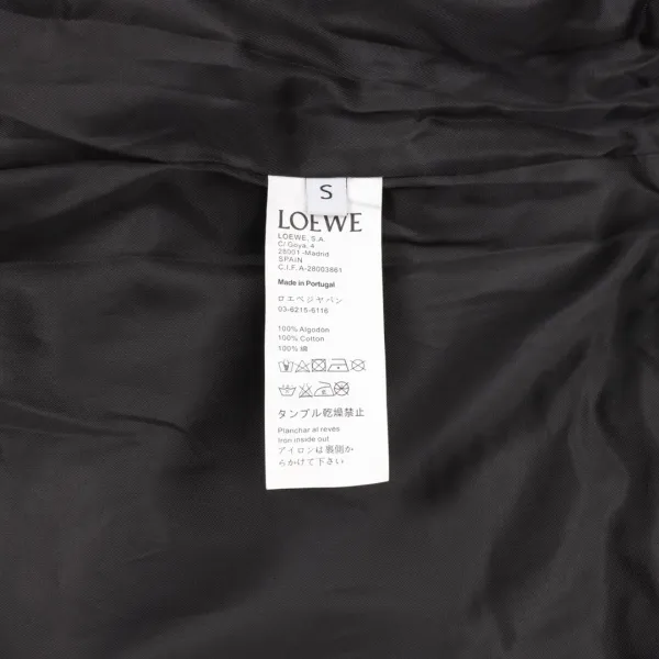 【LOEWE 公式旗艦店】ロエベ ジャケット着 ご好評に付き再入荷!241024 【LOEWE 公式旗艦店】ロエベ ジャケット着 ご好評に付き再入荷!241024