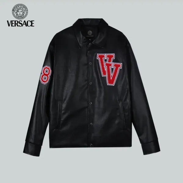 【VERSACE 公式旗艦店】ヴェルサーチ ジャケット着 ご好評に付き再入荷!241024 【VERSACE 公式旗艦店】ヴェルサーチ ジャケット着 ご好評に付き再入荷!241024