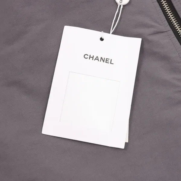 【CHANEL  公式旗艦店】シャネル   ジャケット着 好評に付き再入荷！241223