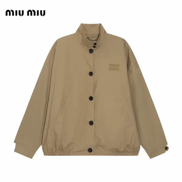 【Miumiu 公式旗艦店】 ミュウミュウ ジャケット着 スウェット ご好評に付き再入荷!241122 【Miumiu 公式旗艦店】 ミュウミュウ ジャケット着 スウェット ご好評に付き再入荷!241122