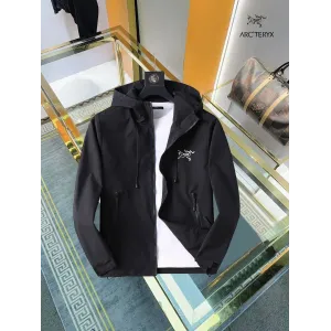 【ARCTERYX  公式旗艦店】アークテリクス  ジャケット着 ご好評に付き再入荷！250107