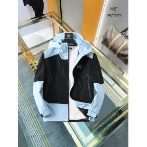 【ARCTERYX  公式旗艦店】アークテリクス  ジャケット着 ご好評に付き再入荷！250107