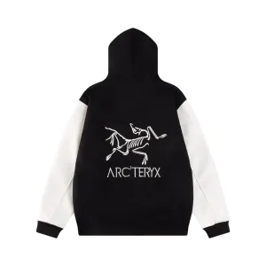 【ARCTERYX 公式旗艦店】アークテリクス ジャケット着 スウェット ご好評に付き再入荷!241123 【ARCTERYX 公式旗艦店】アークテリクス ジャケット着 スウェット ご好評に付き再入荷!241123