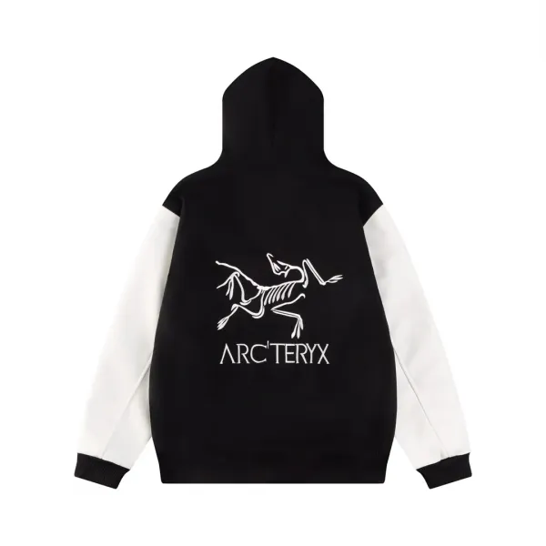 【ARCTERYX 公式旗艦店】アークテリクス ジャケット着 スウェット ご好評に付き再入荷!241123 【ARCTERYX 公式旗艦店】アークテリクス ジャケット着 スウェット ご好評に付き再入荷!241123