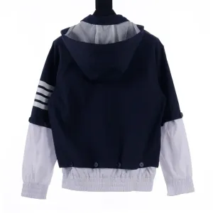 【ThomBrowne  公式旗艦店】トムブラウン  ジャケット着 好評に付き再入荷！250106
