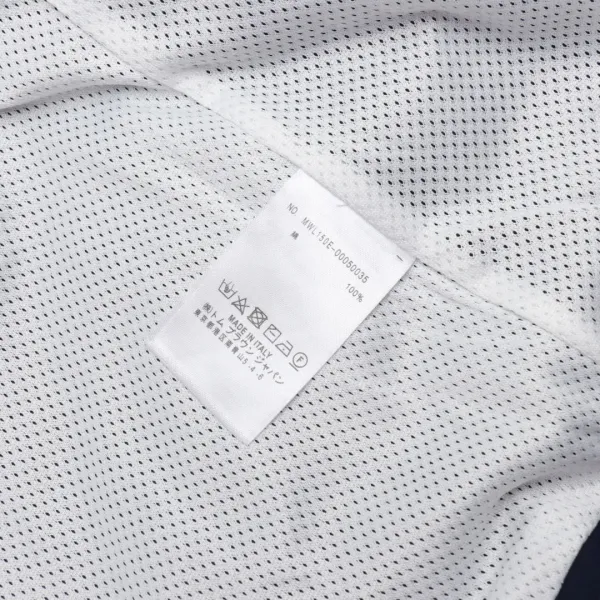 【ThomBrowne 公式旗艦店】トムブラウン ジャケット着 好評に付き再入荷!250106 【ThomBrowne 公式旗艦店】トムブラウン ジャケット着 好評に付き再入荷!250106