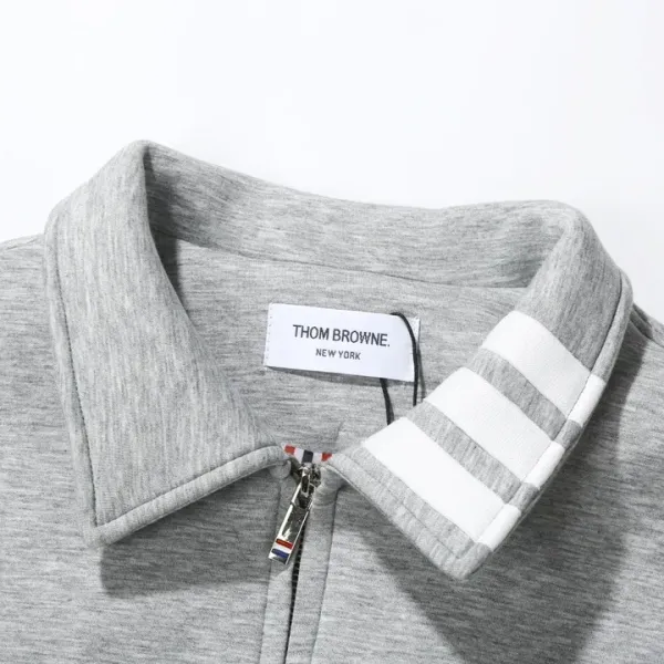 【ThomBrowne 公式旗艦店】トムブラウン ジャケット着 好評に付き再入荷!250106 【ThomBrowne 公式旗艦店】トムブラウン ジャケット着 好評に付き再入荷!250106