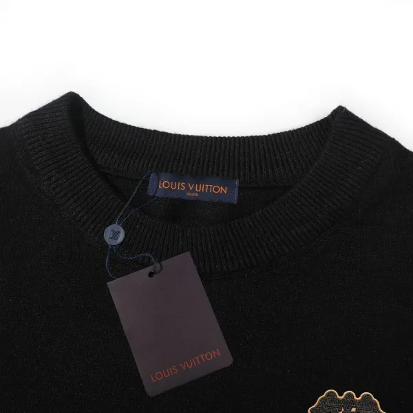 LV【LOUIS VUITTON 公式旗艦店】ルイヴィトン セーター好評に付き再入荷!241230 LV【LOUIS VUITTON 公式旗艦店】ルイヴィトン セーター好評に付き再入荷!241230