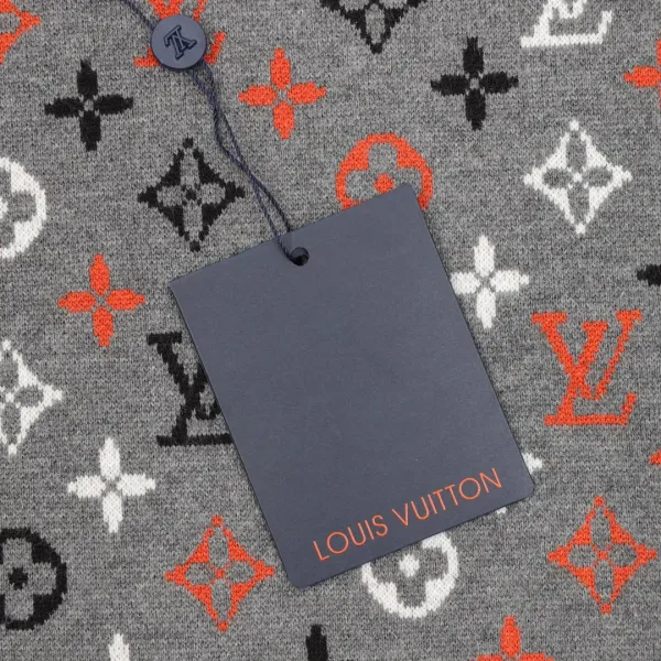 LV【LOUIS VUITTON 公式旗艦店】ルイヴィトン セーター好評に付き再入荷!241230 LV【LOUIS VUITTON 公式旗艦店】ルイヴィトン セーター好評に付き再入荷!241230