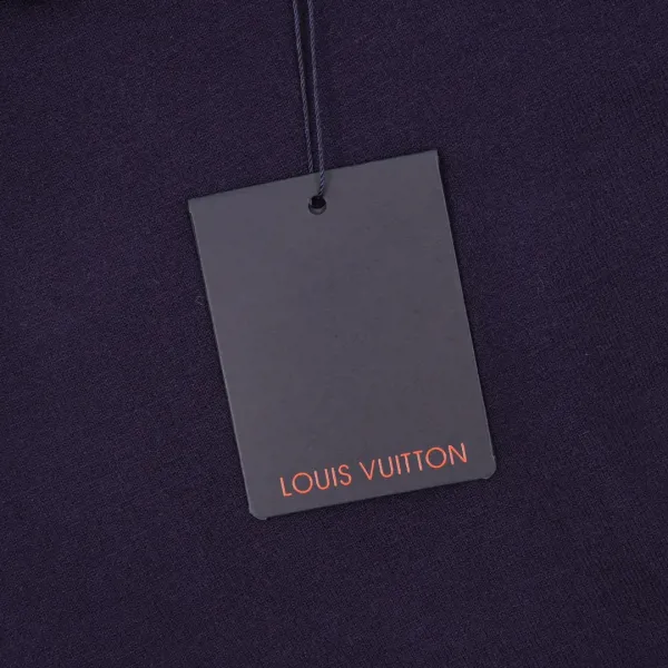 LV【LOUIS VUITTON 公式旗艦店】ルイヴィトン セーター好評に付き再入荷!241230 LV【LOUIS VUITTON 公式旗艦店】ルイヴィトン セーター好評に付き再入荷!241230