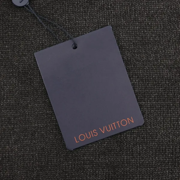 LV【LOUIS VUITTON 公式旗艦店】ルイヴィトン セーター ご好評に付き再入荷!241230 LV【LOUIS VUITTON 公式旗艦店】ルイヴィトン セーター ご好評に付き再入荷!241230