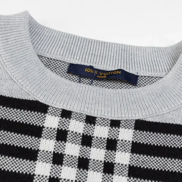 LV【LOUIS VUITTON 公式旗艦店】ルイヴィトン セーター好評に付き再入荷!241128 LV【LOUIS VUITTON 公式旗艦店】ルイヴィトン セーター好評に付き再入荷!241128