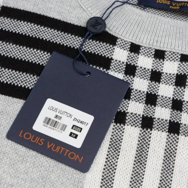 LV【LOUIS VUITTON 公式旗艦店】ルイヴィトン セーター好評に付き再入荷!241128 LV【LOUIS VUITTON 公式旗艦店】ルイヴィトン セーター好評に付き再入荷!241128