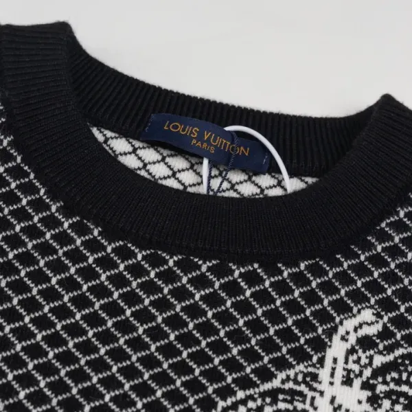 LV【LOUIS VUITTON 公式旗艦店】ルイヴィトン セーター好評に付き再入荷!241128 LV【LOUIS VUITTON 公式旗艦店】ルイヴィトン セーター好評に付き再入荷!241128