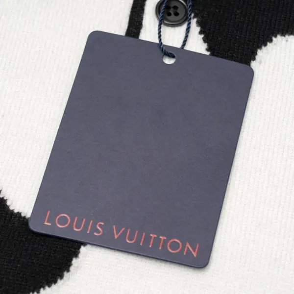 LV【LOUIS VUITTON 公式旗艦店】ルイヴィトン セーター好評に付き再入荷!241128 LV【LOUIS VUITTON 公式旗艦店】ルイヴィトン セーター好評に付き再入荷!241128
