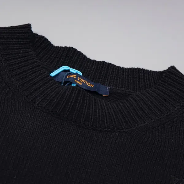 LV【LOUIS VUITTON 公式旗艦店】ルイヴィトン セーター好評に付き再入荷!241115 LV【LOUIS VUITTON 公式旗艦店】ルイヴィトン セーター好評に付き再入荷!241115
