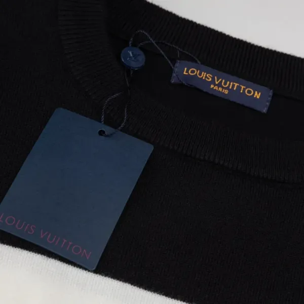 LV【LOUIS VUITTON 公式旗艦店】ルイヴィトン セーター好評に付き再入荷!241104 LV【LOUIS VUITTON 公式旗艦店】ルイヴィトン セーター好評に付き再入荷!241104