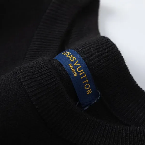 LV【LOUIS VUITTON 公式旗艦店】ルイヴィトン  セーター好評に付き再入荷！241104