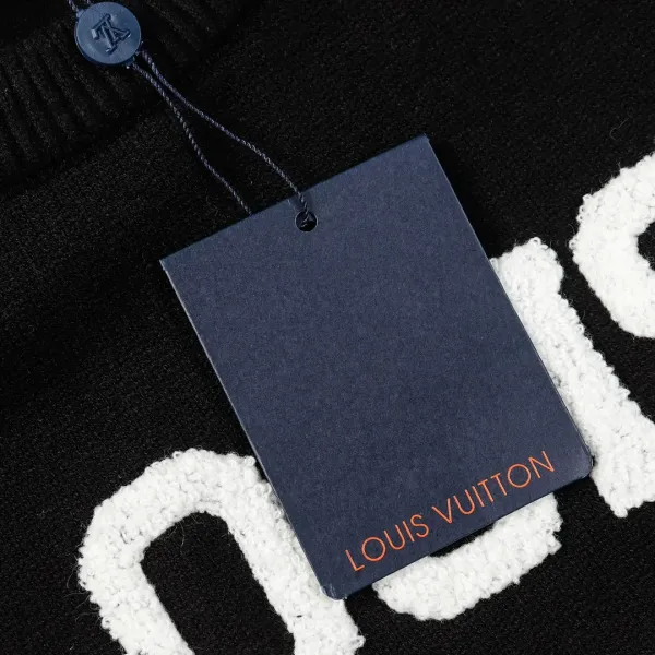 LV 【LOUIS VUITTON 公式旗艦店】ルイヴィトン セーター好評に付き再入荷! 241029 LV 【LOUIS VUITTON 公式旗艦店】ルイヴィトン セーター好評に付き再入荷! 241029