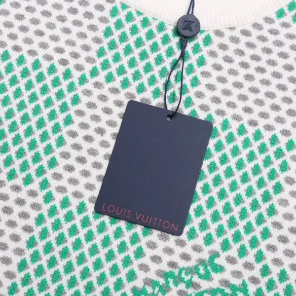 LV 【LOUIS VUITTON 公式旗艦店】ルイヴィトン  セーター好評に付き再入荷！ 240927
