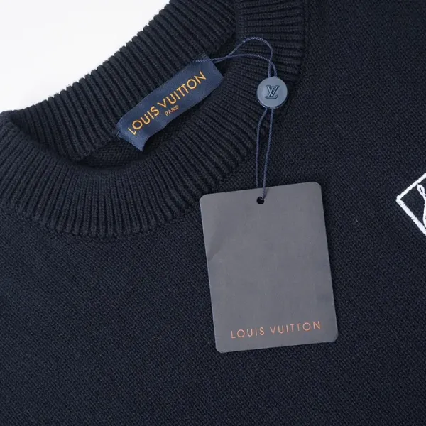 LV 【LOUIS VUITTON 公式旗艦店】ルイヴィトン セーター好評に付き再入荷! 240927 LV 【LOUIS VUITTON 公式旗艦店】ルイヴィトン セーター好評に付き再入荷! 240927