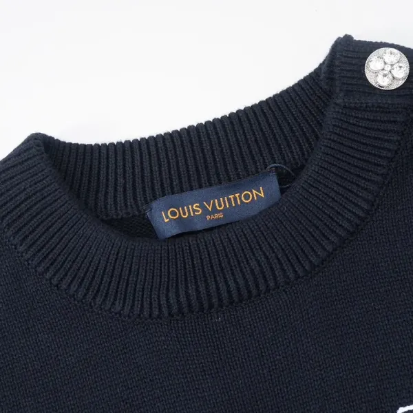 LV 【LOUIS VUITTON 公式旗艦店】ルイヴィトン セーター好評に付き再入荷! 240927 LV 【LOUIS VUITTON 公式旗艦店】ルイヴィトン セーター好評に付き再入荷! 240927