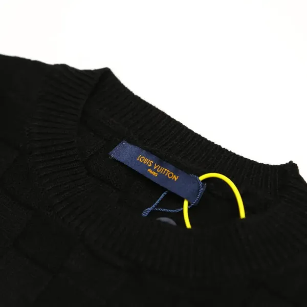 LV 【LOUIS VUITTON 公式旗艦店】ルイヴィトン セーター好評に付き再入荷! 240927 LV 【LOUIS VUITTON 公式旗艦店】ルイヴィトン セーター好評に付き再入荷! 240927