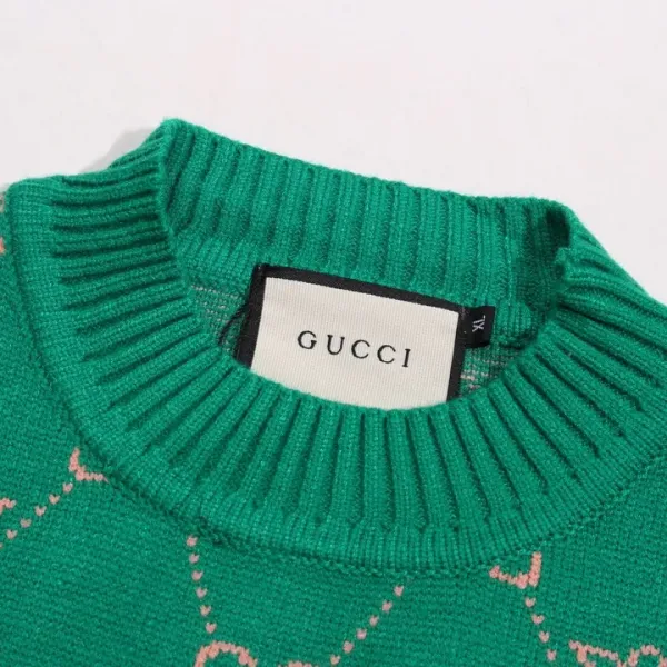 【GUCCI 公式旗艦店】グッチ セーター好評に付き再入荷! 241104 【GUCCI 公式旗艦店】グッチ セーター好評に付き再入荷! 241104