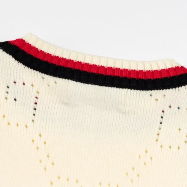 【GUCCI  公式旗艦店】グッチ  セーター好評に付き再入荷！ 241029