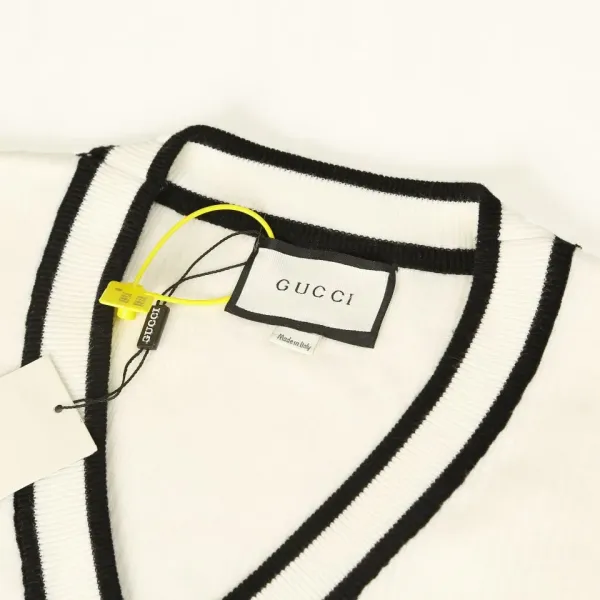 【GUCCI 公式旗艦店】グッチ セーター好評に付き再入荷! 241029 【GUCCI 公式旗艦店】グッチ セーター好評に付き再入荷! 241029