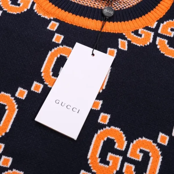 【GUCCI 公式旗艦店】グッチ セーター好評に付き再入荷! 241029 【GUCCI 公式旗艦店】グッチ セーター好評に付き再入荷! 241029