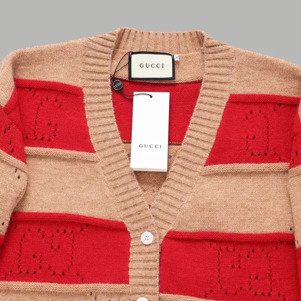 【GUCCI 公式旗艦店】グッチ セーター好評に付き再入荷! 241029 【GUCCI 公式旗艦店】グッチ セーター好評に付き再入荷! 241029