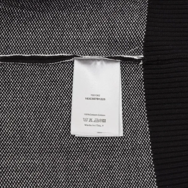 【DIOR 公式旗艦店】ディオール  セーター好評に付き再入荷！250108