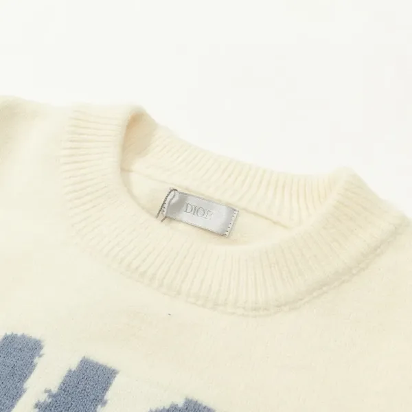 【DIOR 公式旗艦店】ディオール セーター好評に付き再入荷!250108 【DIOR 公式旗艦店】ディオール セーター好評に付き再入荷!250108