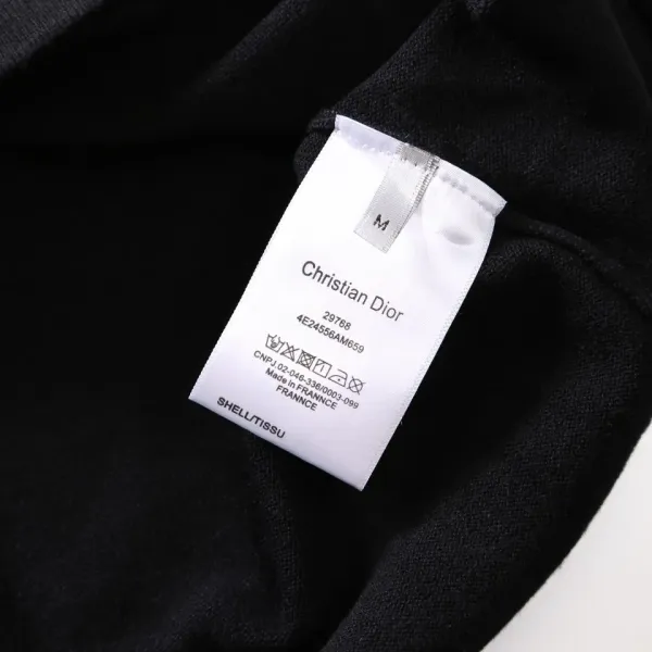 【DIOR  公式旗艦店】ディオール  セーター好評に付き再入荷！250108