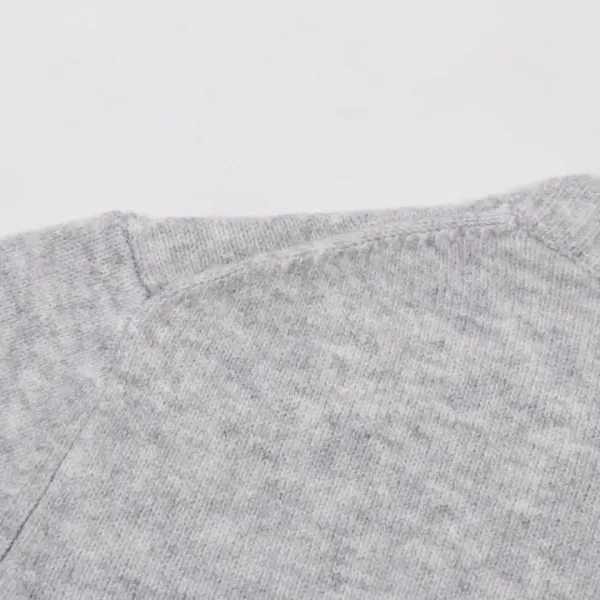 【DIOR 公式旗艦店】ディオール セーター好評に付き再入荷! 241031 【DIOR 公式旗艦店】ディオール セーター好評に付き再入荷! 241031