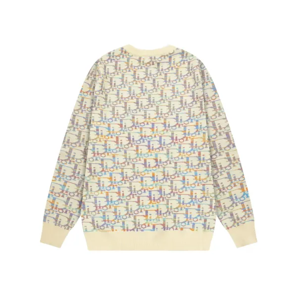 【DIOR  公式旗艦店】ディオール  セーター好評に付き再入荷！ 241031