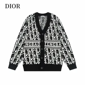 【DIOR 公式旗艦店】ディオール セーター好評に付き再入荷! 240929 【DIOR 公式旗艦店】ディオール セーター好評に付き再入荷! 240929