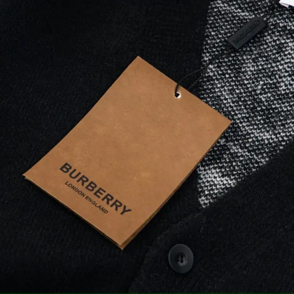 【BURBERRY 公式旗艦店】バーバリー セーター好評に付き再入荷!241231 【BURBERRY 公式旗艦店】バーバリー セーター好評に付き再入荷!241231