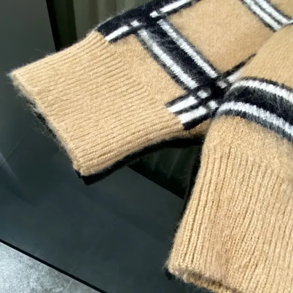 【BURBERRY 公式旗艦店】バーバリー セーター好評に付き再入荷!241231 【BURBERRY 公式旗艦店】バーバリー セーター好評に付き再入荷!241231