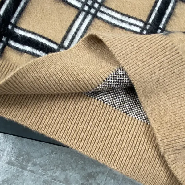 【BURBERRY 公式旗艦店】バーバリー セーター好評に付き再入荷!241231 【BURBERRY 公式旗艦店】バーバリー セーター好評に付き再入荷!241231