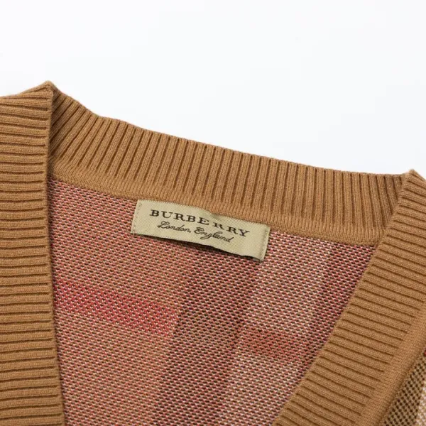 【BURBERRY 公式旗艦店】バーバリー セーター好評に付き再入荷! 241030 【BURBERRY 公式旗艦店】バーバリー セーター好評に付き再入荷! 241030
