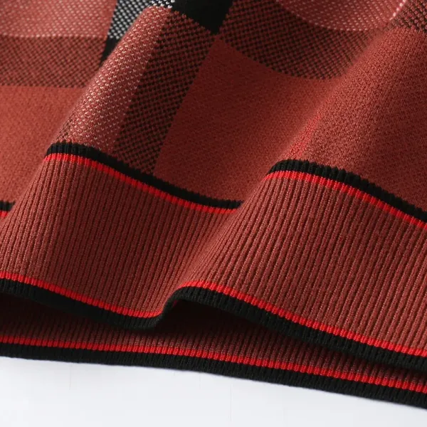 【BURBERRY 公式旗艦店】 バーバリー  セーター好評に付き再入荷！ 240930
